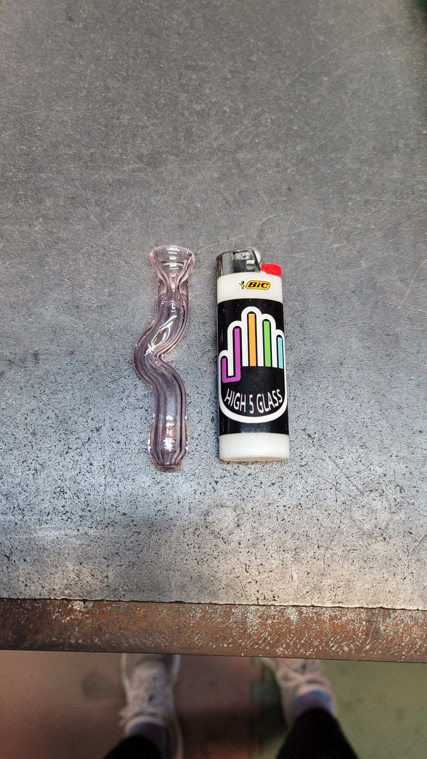 Pink wiggle chillum 2
