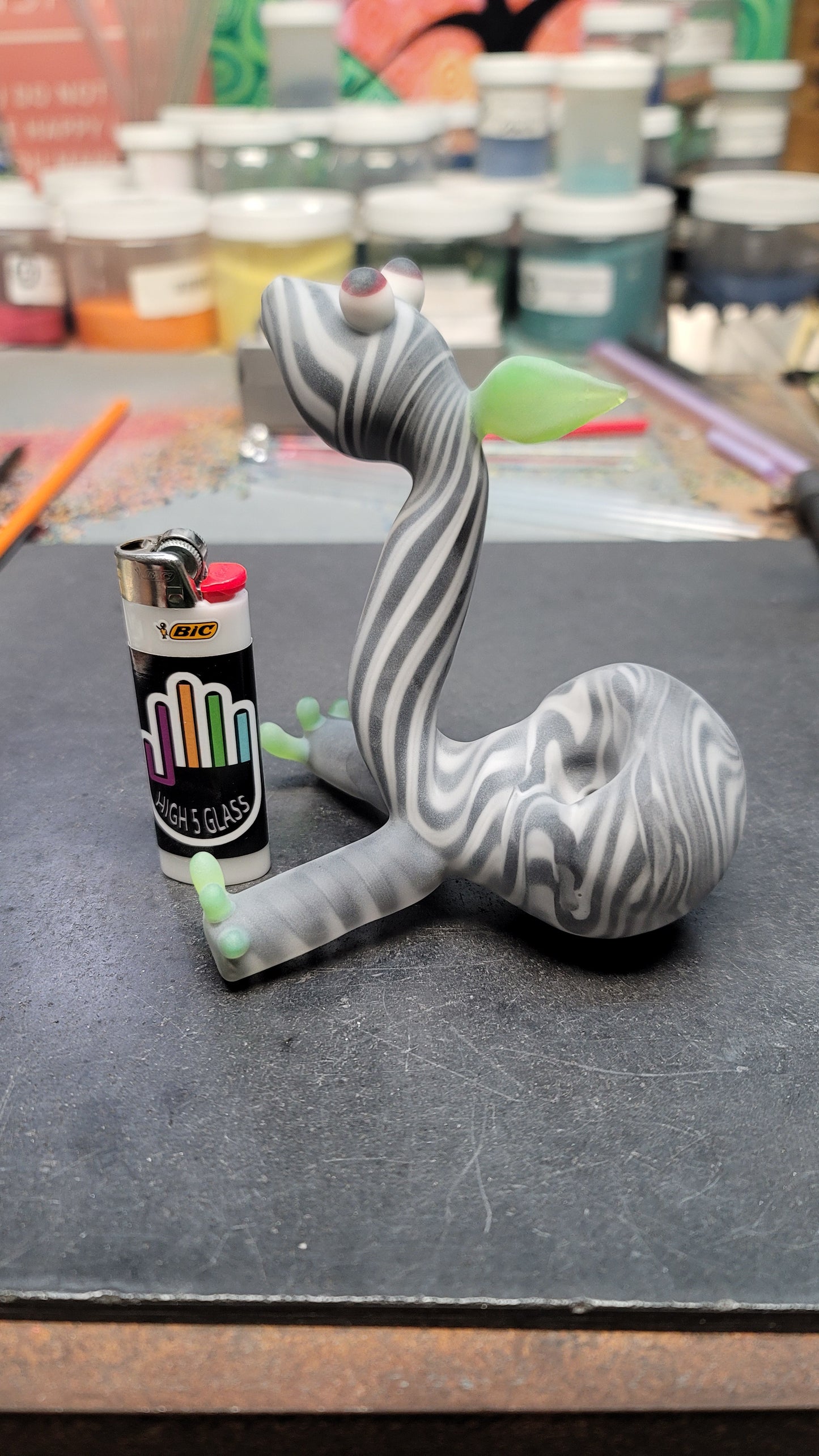Sandblasted Footsie