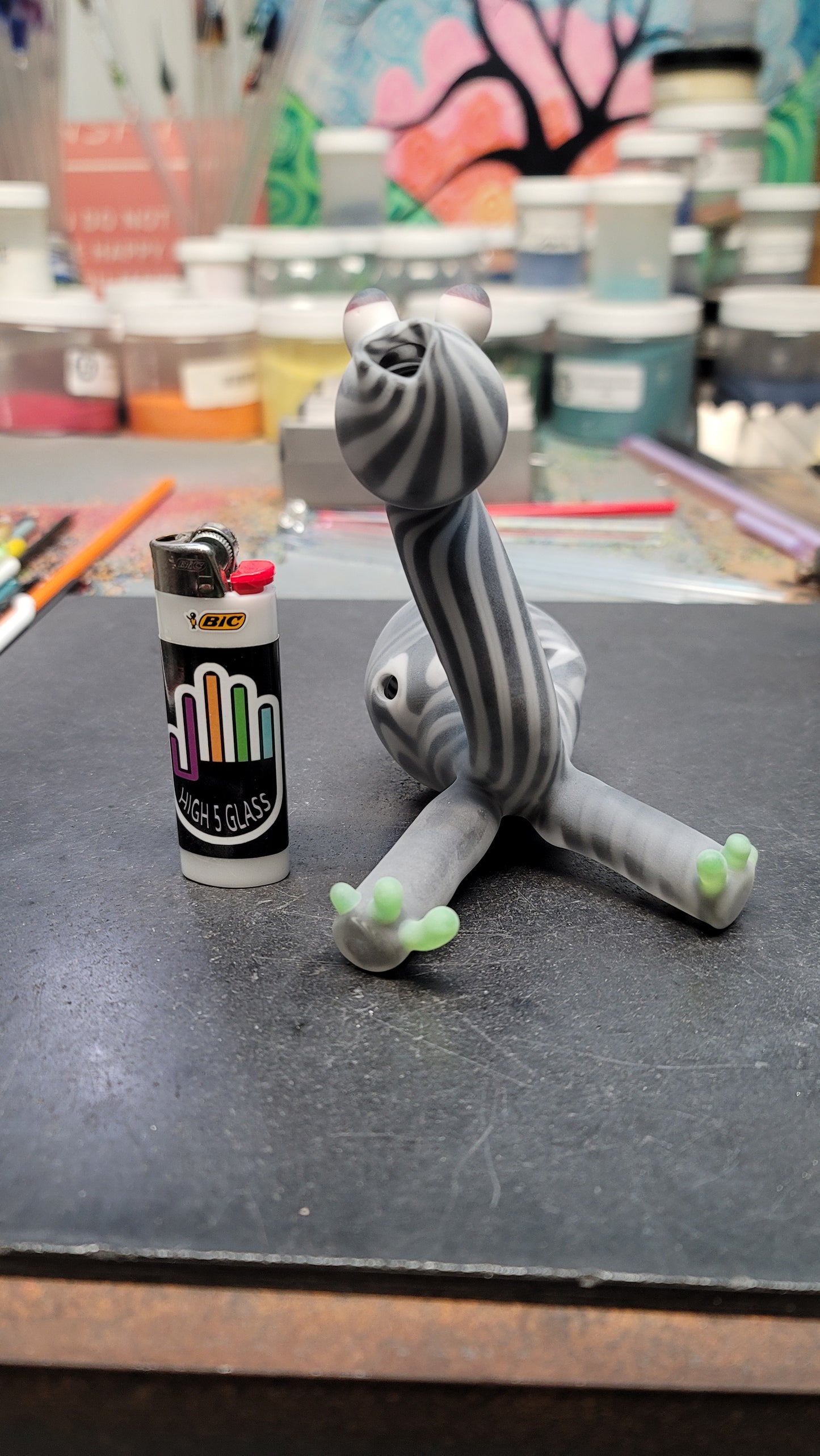 Sandblasted Footsie