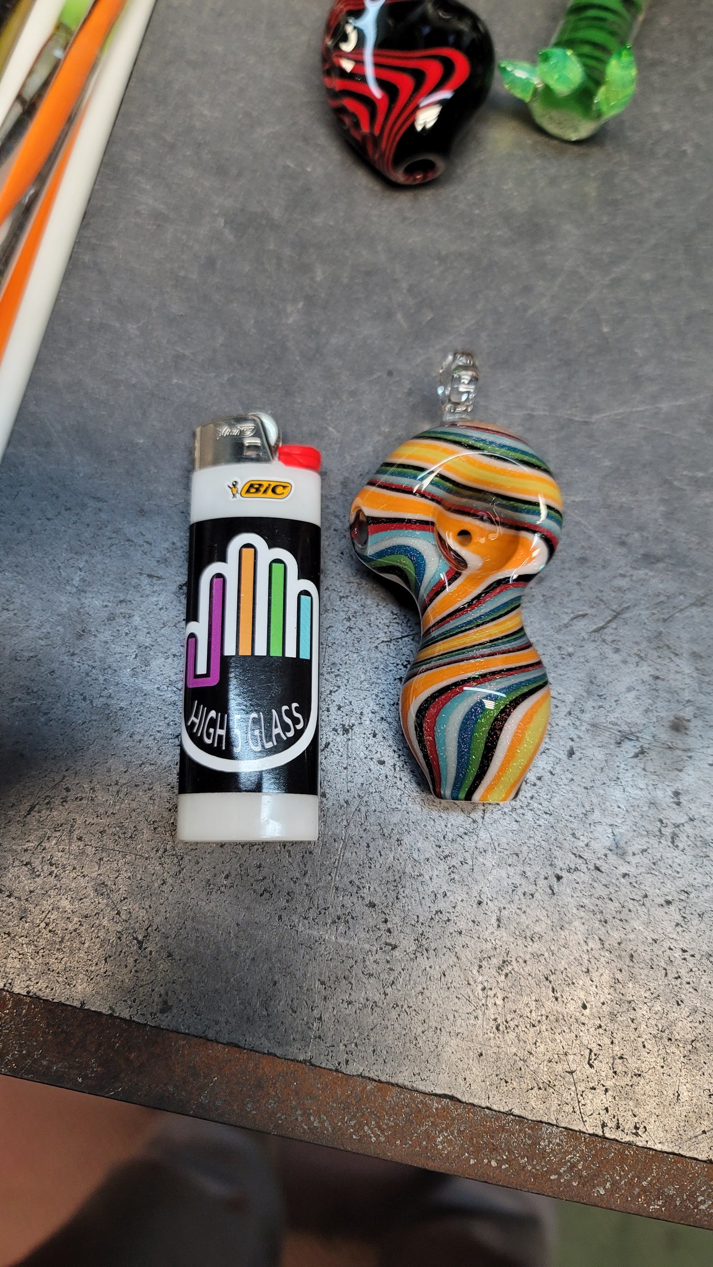 Sparkle Pendant Pipe