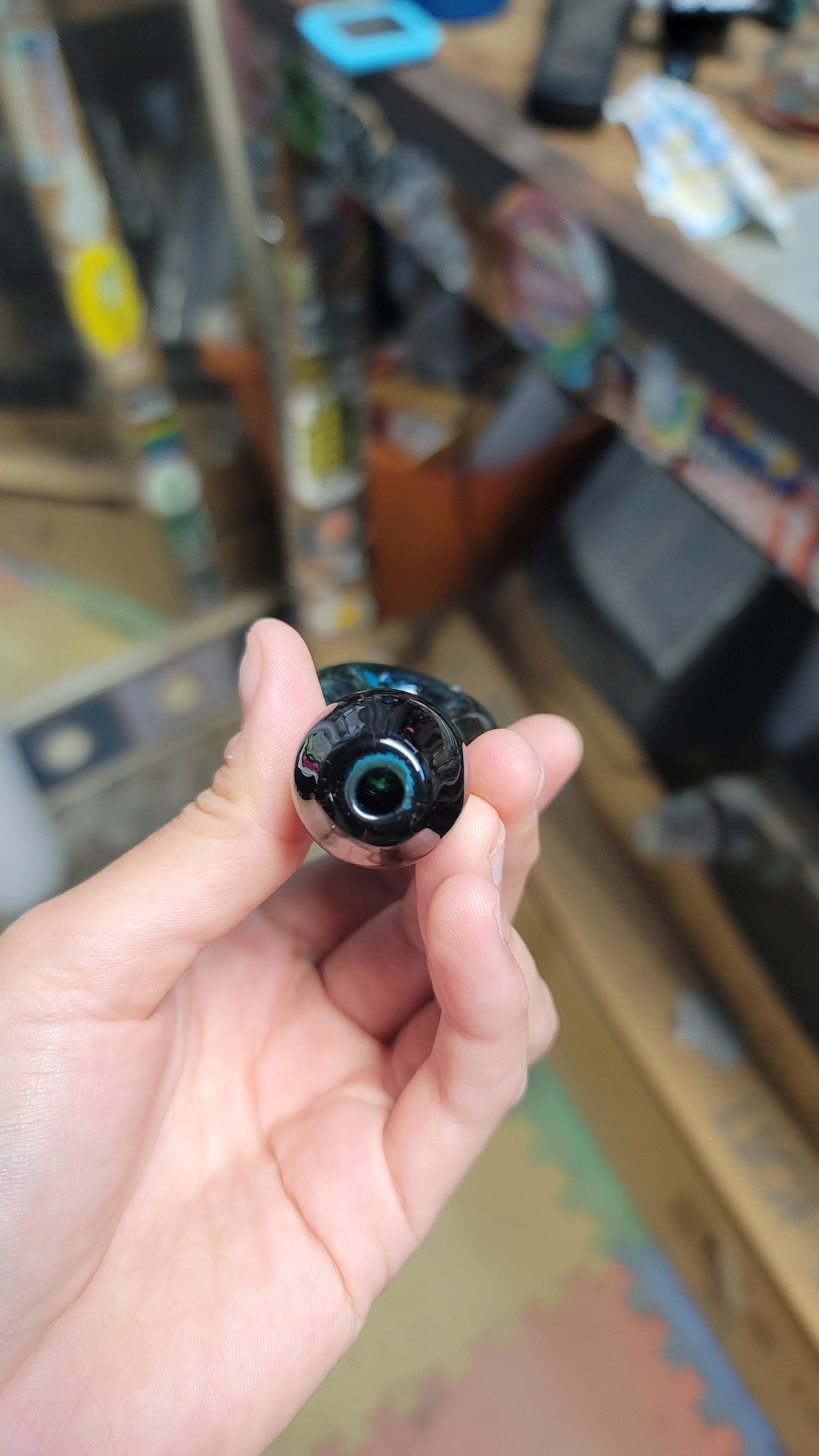 Thick pendant pipe