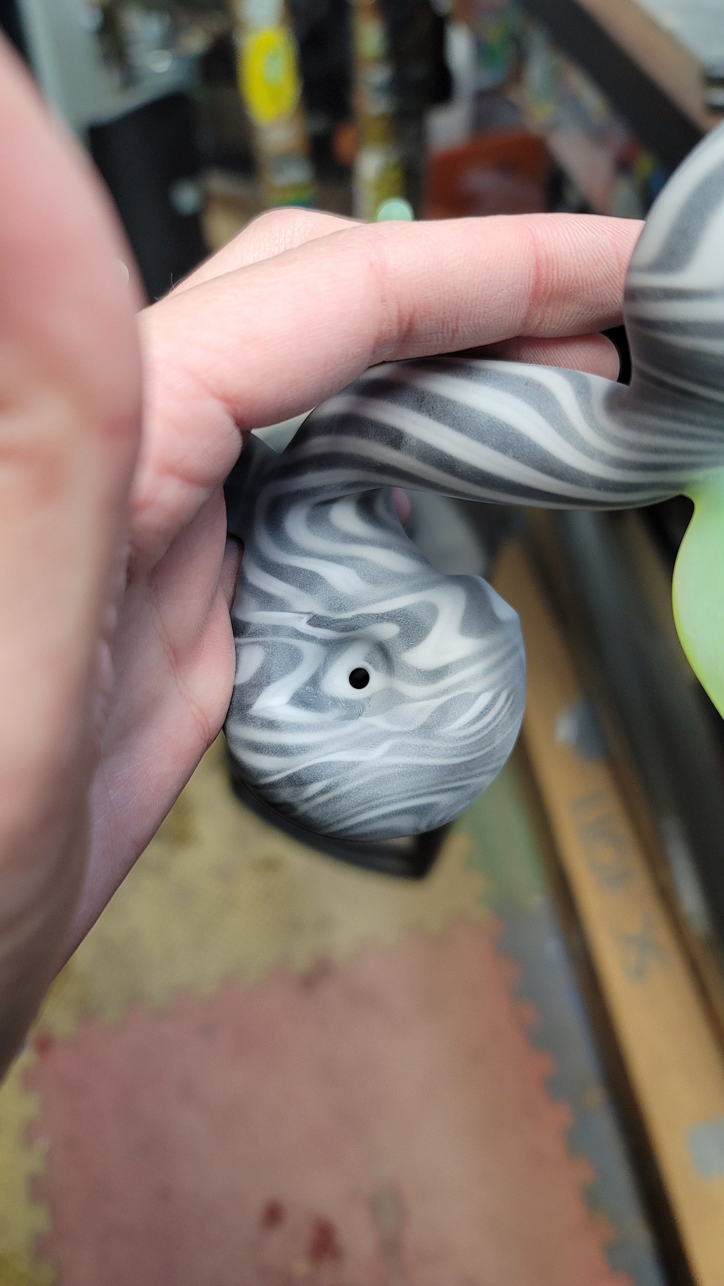 Sandblasted Footsie