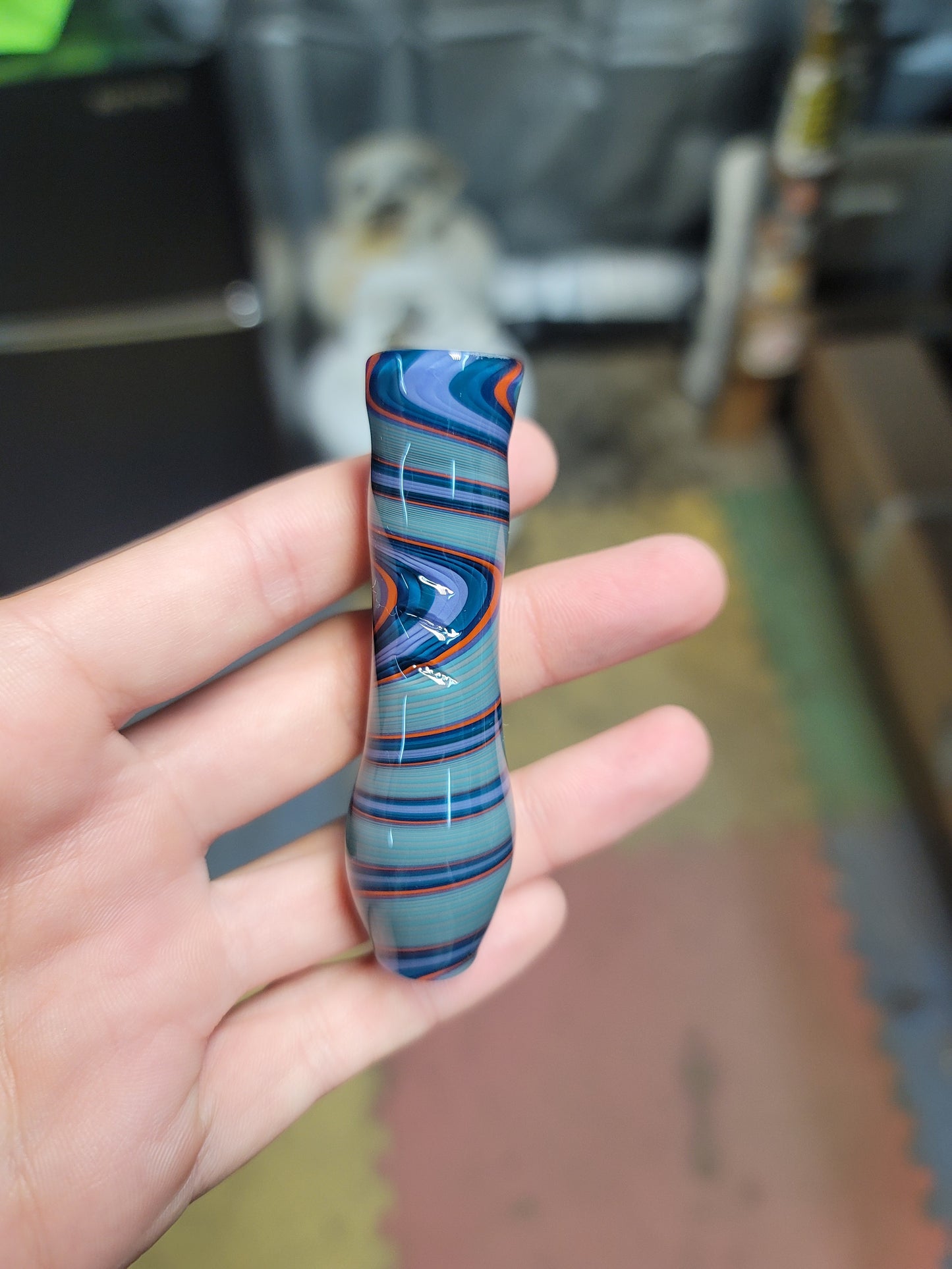 Pendant Pipe Chillum