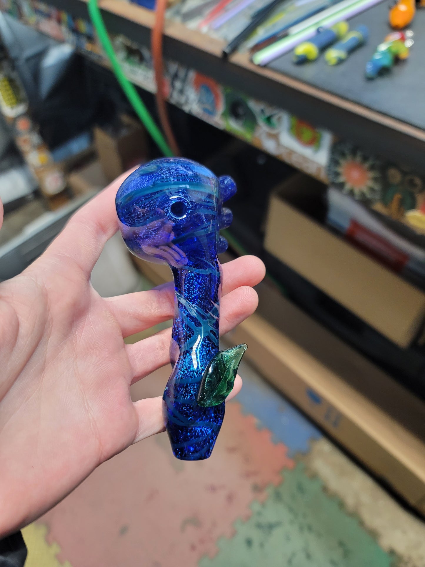 Sparkle blues pipe