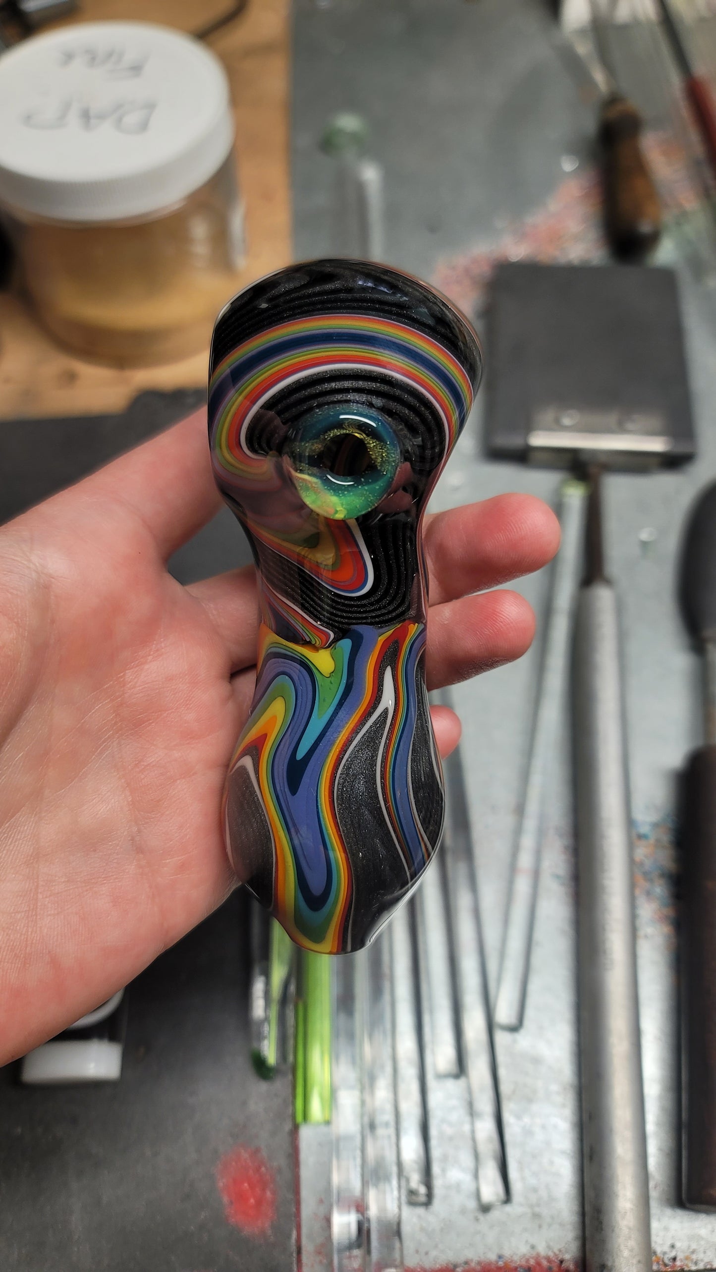 Double reverse axis UV Glow