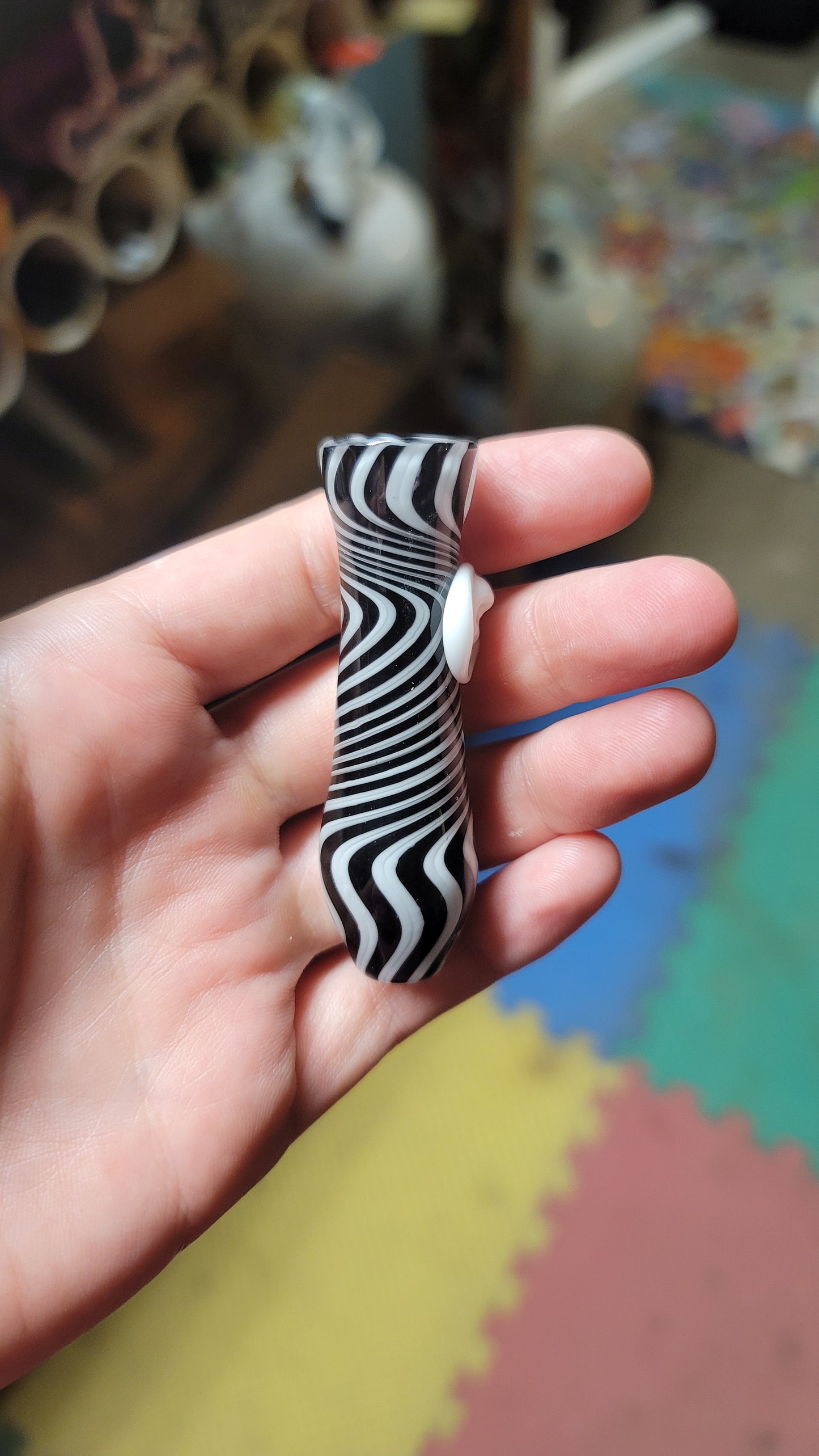 Skull chillum