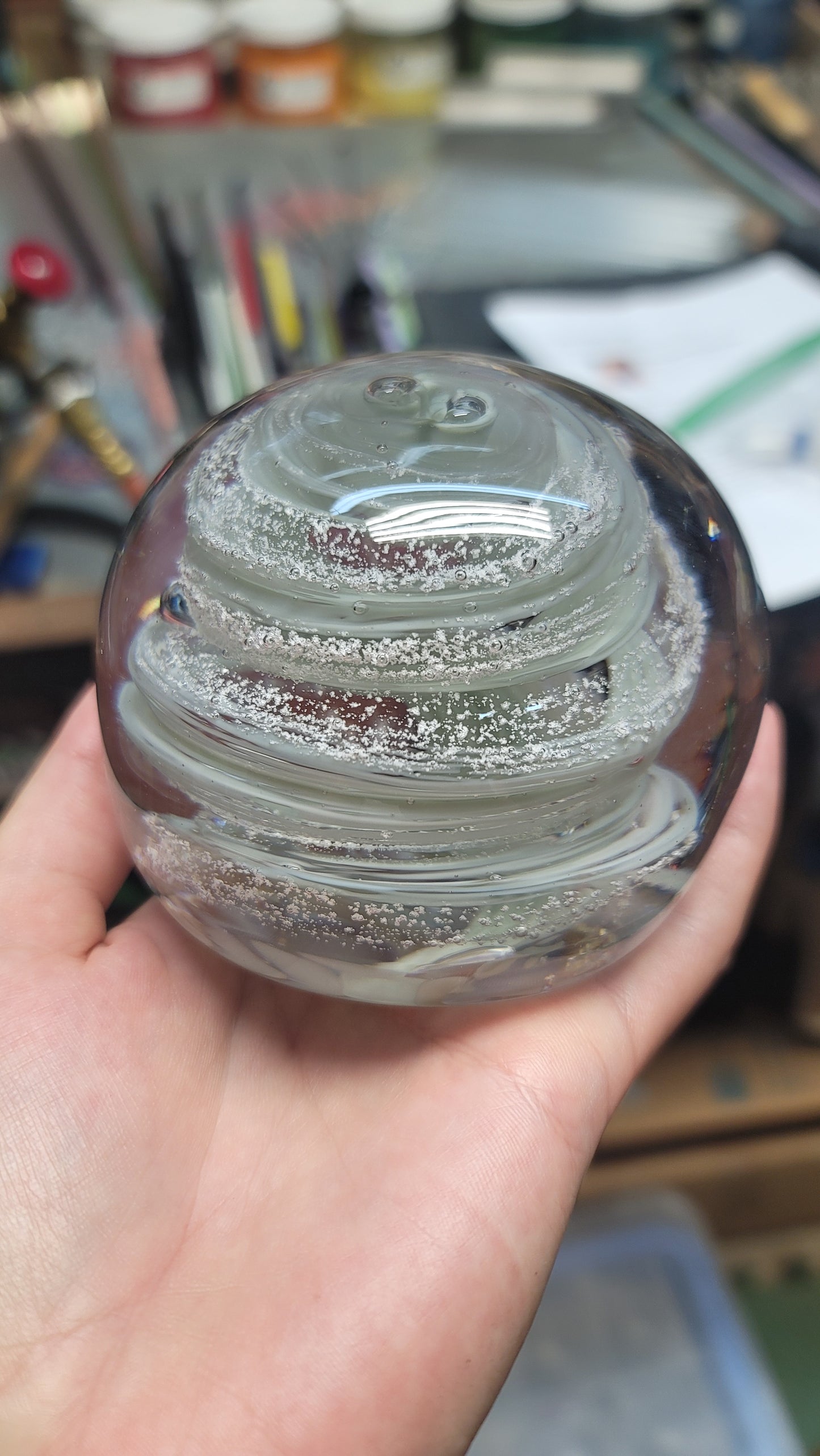 Memorial paper weight