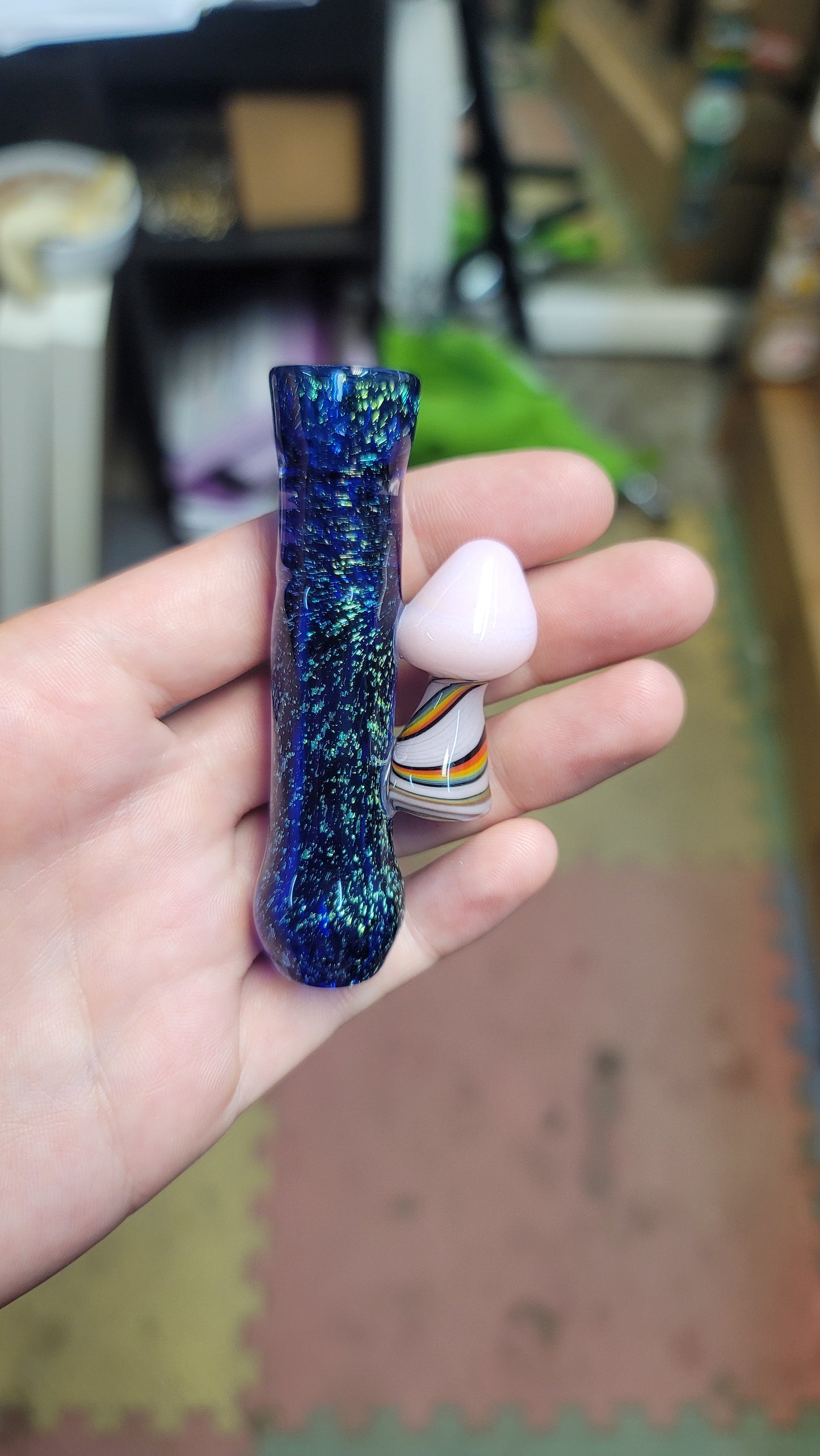 Custom mushroom chillum