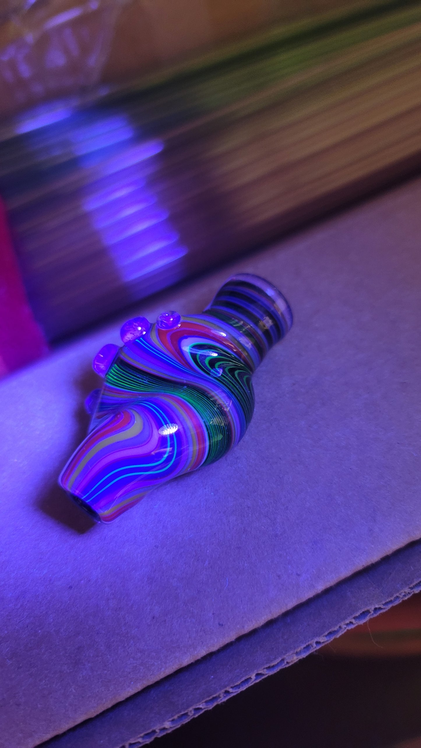 Uv Glow Twist