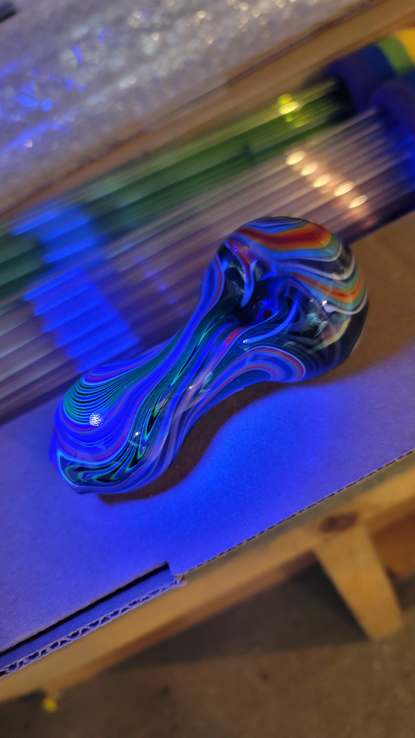 Black light reverse axis