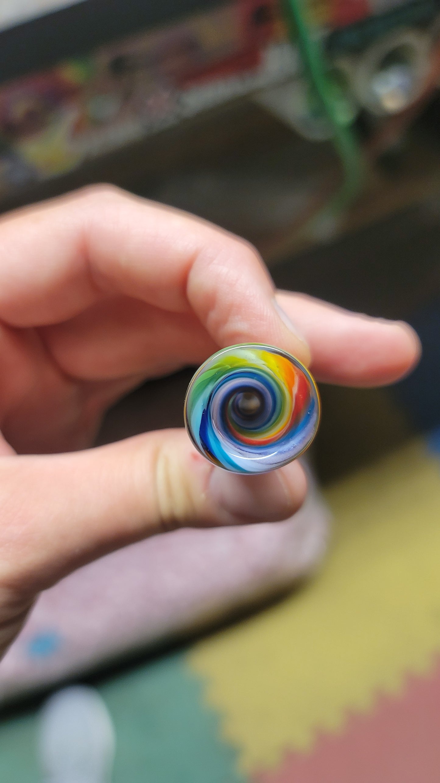 Color bomb chillum
