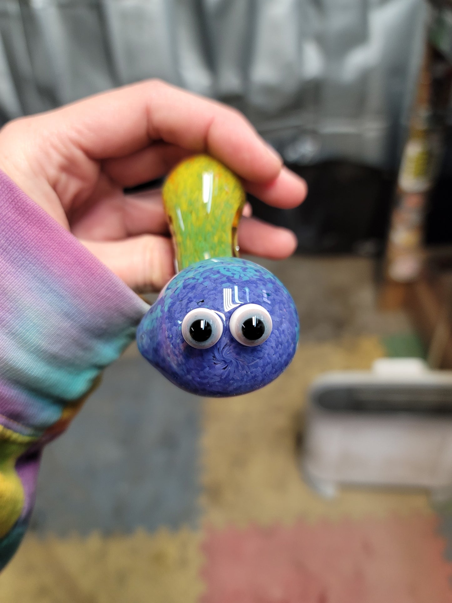 Rainbow worm made to order