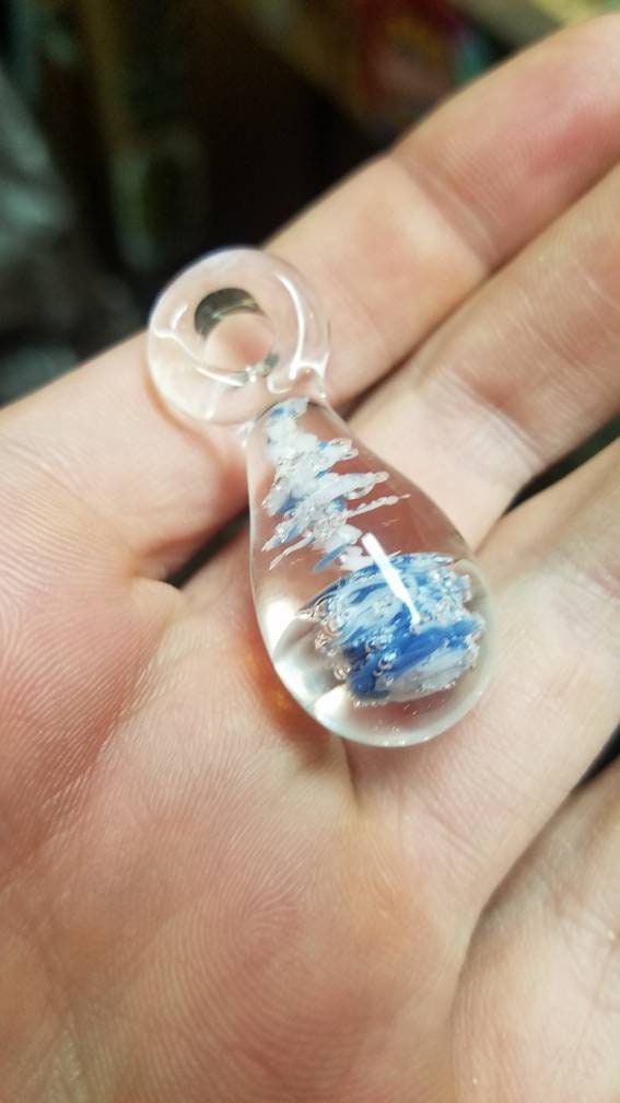 Memorial tear drop sun catcher