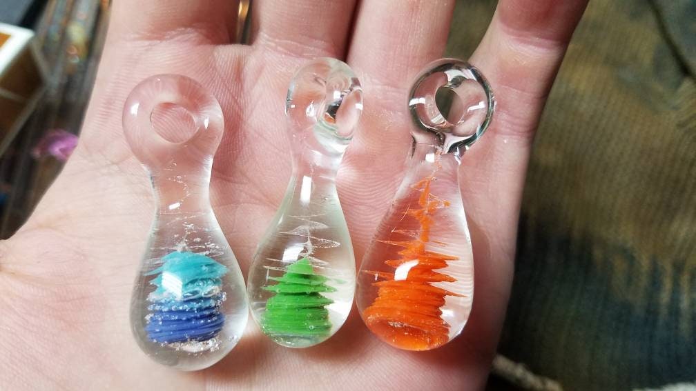 Memorial tear drop sun catcher