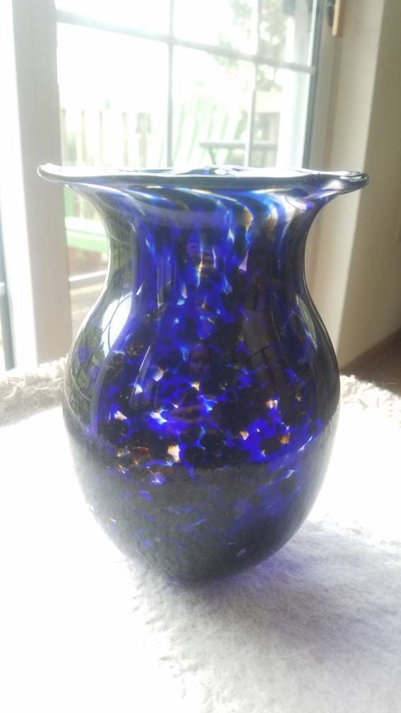 Blue sparkle Vase