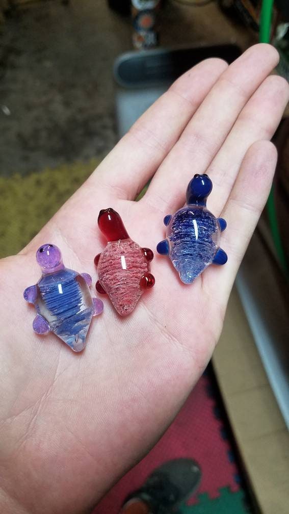 Memorial Turtle (pendant optional)