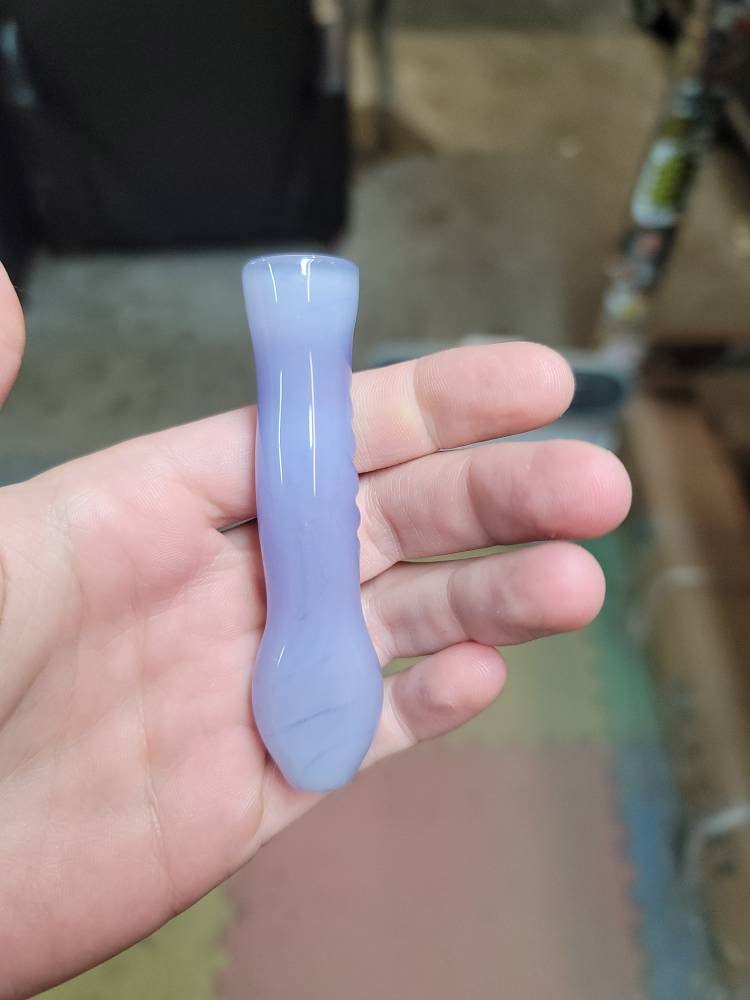 Purple/grey chillum